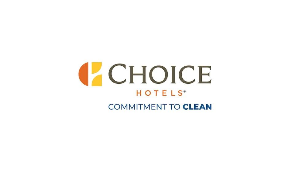Quality Inn Marshall Near I-69 Екстер'єр фото